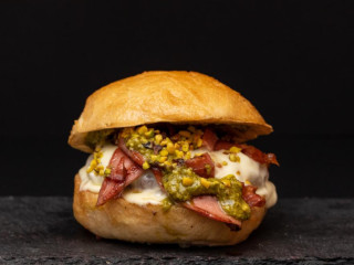 Tailor Burger