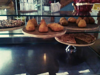 Camurrìa Pizzeria Arancineria