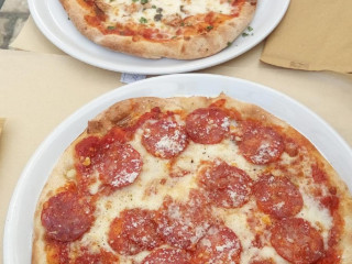 Pizzeria Mondo Pizza