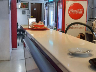 Caffe La Piazza
