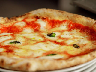 Pizza E Mozzarella