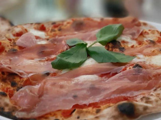 La Bella Idrusa