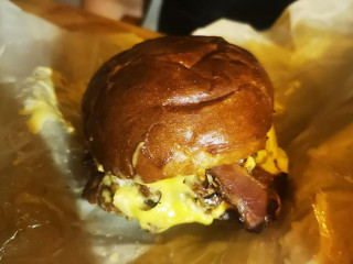 Mad Sicily Panineria E Hamburger