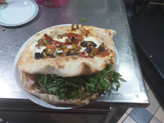 /pizzeria Luna Rossa