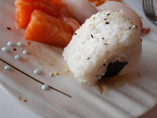 Akari Sushi