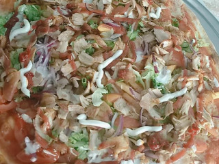 Lady Pizza
