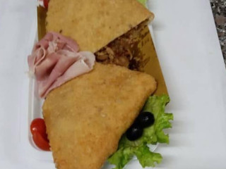 Pizzeria Vesuvio Prata Di Pordenone