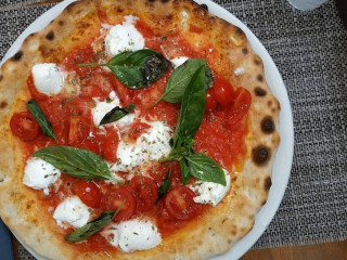 Alleria Pizzeria Newpolitana
