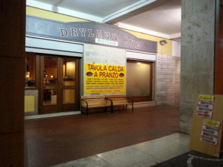 Dryland Pub Pizzeria