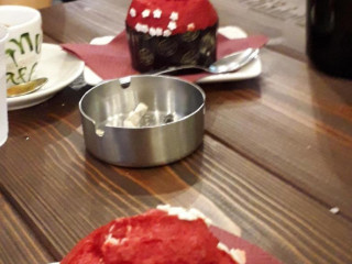 Kaboom Cafe'