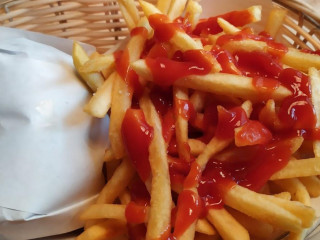 Tommi's Burger Joint, Rome