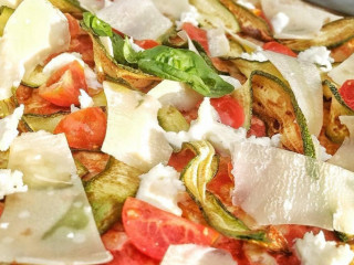 World's Pizza By Menon