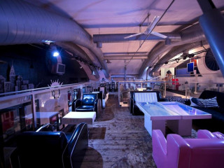 Loft Café