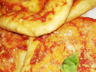 Pizzeria Pomodoro E Mozzarella