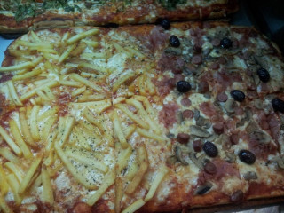 Pizza House