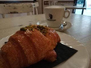 Irze Café