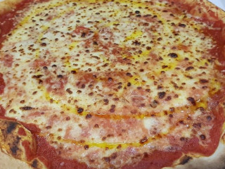 Pazzi Di Pizza