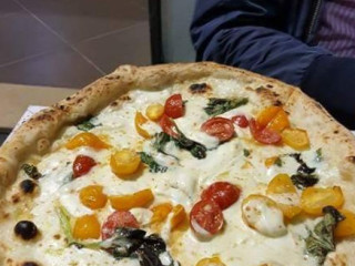 Gold Pizza