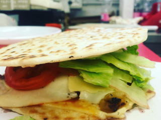 La Piadina Di Razza