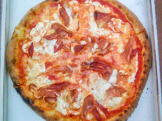 Voglia Pizzeria, Brasseria, Spiederia