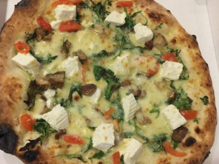 La Margherita Pizza Pazza In Piazza