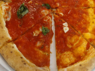 Kest'è Pizzeria Napoletana Friggitoria
