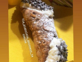 La Pignolata Guinness Cannoli Taormina