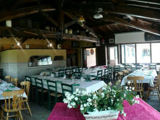Johnnie Fox's