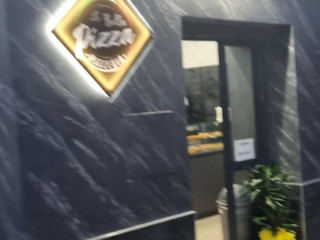 La Bella Pizza