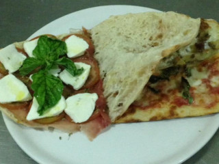 Pizzeria Il Panuozzo