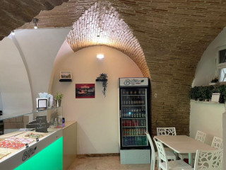 Basilikum Pizza&food