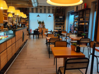 N'ata Luna Cucina Caffe