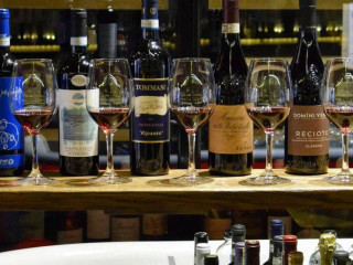 Vineria All'amarone Wine Tasting