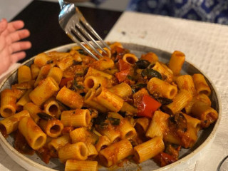 Chef Mattana ∴