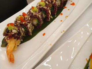 Tomo Sushi