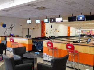 Planet Bowling