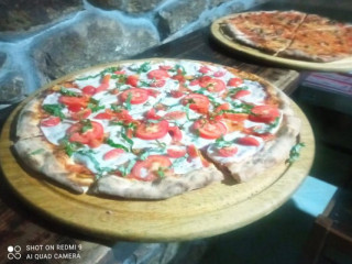 Speedy Pizza