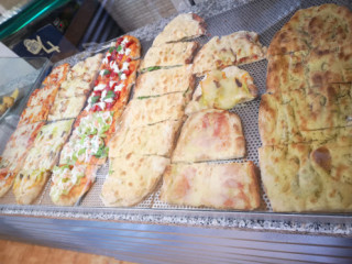 Tutti Pazzi X La Pizza