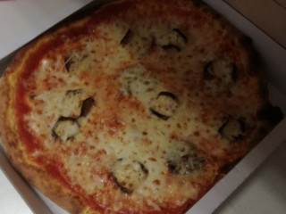 Pizzare, Via Fontanesi