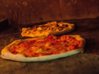 Casa Della Pizza