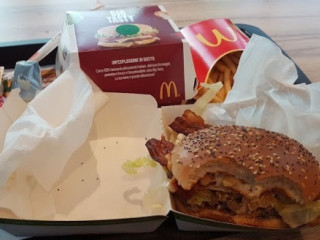 Mcdonald's Drive