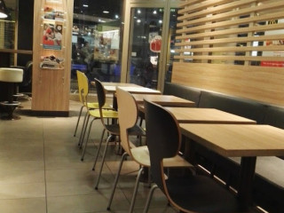 Mcdonald's Le Aquile