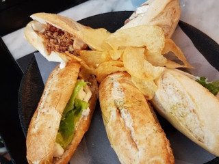 100 Montaditos