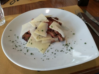 Al Di Vino Bistro