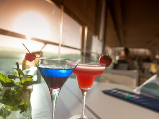 Blau Skybar