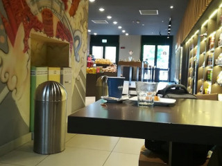 Bricco Cafe
