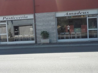 Amadeus