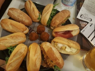 100 Montaditos