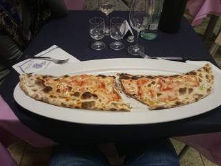 Pizzeria La Liberta' Prato