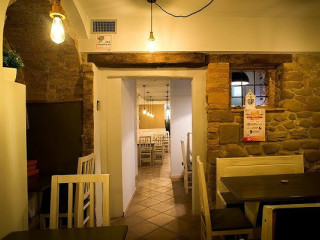 London Pub